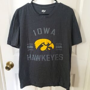⭐ Iowa Hawkeyes Short Sleeve T Shirt Size Large 4th and 1